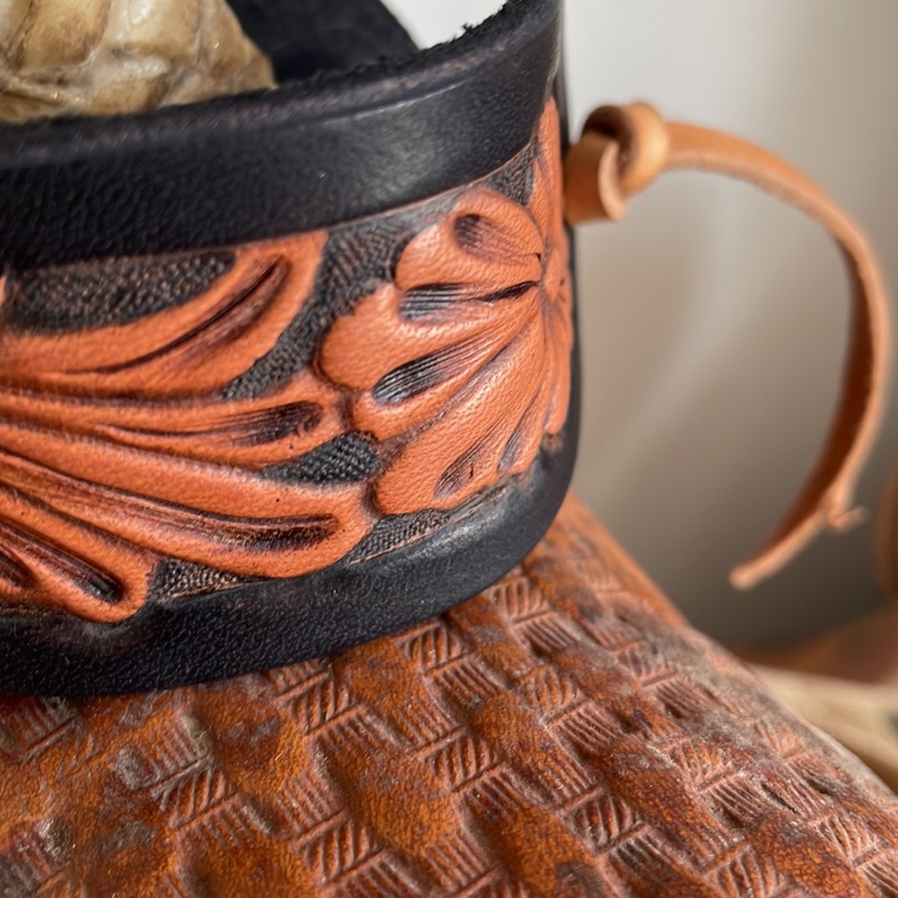 Handmade Leather Tooled Bracelet - Picture 3 of 4